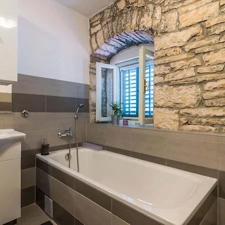 Lamusica * Cabrunici