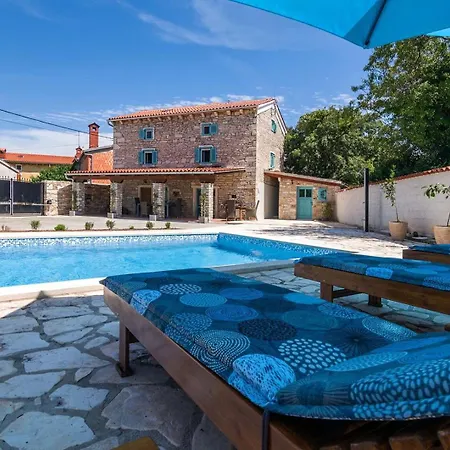 Lamusica * Cabrunici