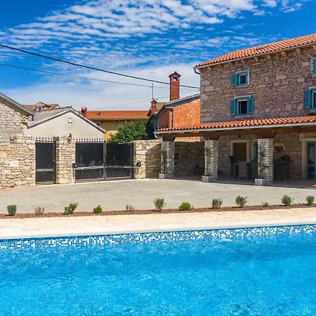 Lamusica Villa Čabrunići