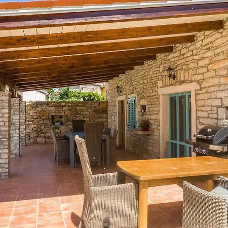 Villa Lamusica Cabrunici